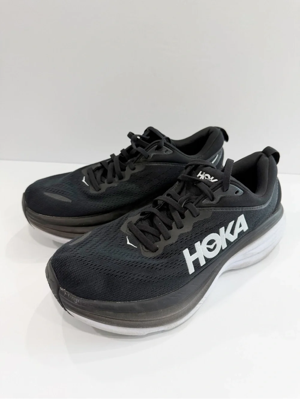 Hoka One One Bondi 8 Women’s Shoes